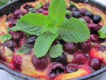 Clafoutis aux fruits rouges à la menthe