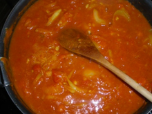 Filet de sole tropicale et sa sauce au vin blanc et tomate