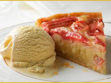 Tarte à la frangipane rhubarbe et orange vanille