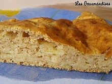 Moelleux au yaourt et pommes râpées sans beurre