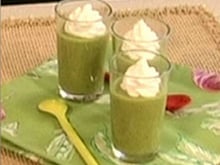 Verrine de velouté de courgettes chantilly au citron