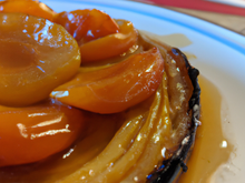Tarte tatin à l'abricot confit
