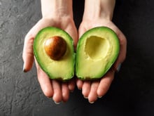 Avocats trop durs ? Ces astuces magiques vont vous sauver