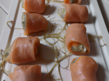 Mini-roulés de saumon fumé