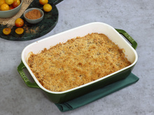 À la fois croustillant et fruité, découvrez notre recette pour réaliser un crumble aux mirabelles