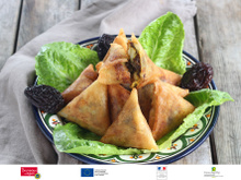 Briouates au poulet et aux pruneaux d'Agen