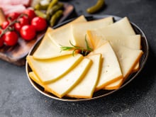 Fromage à raclette : nos meilleures recettes à faire avec des restes