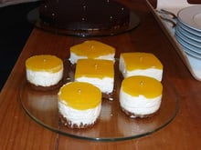 Entremet poire-mangue sur craquant de spéculoos