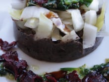 Salade d'endive, mâche & autres légumes de saison