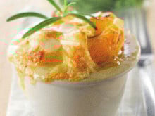 Clafoutis au Comté, abricot et romarin