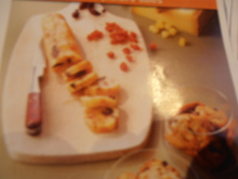 Sablés salés au comté, au chorizo et aux olives