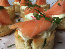 Croustillants de saumon fumé au chèvre frais