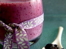 Smoothie myrtille sauvage et banane à la fève de tonka {saveur intense}