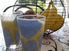 Smoothie orange, banane, kiwi et gingembre