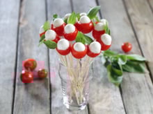 Bouquet de tomates cerises et mozza