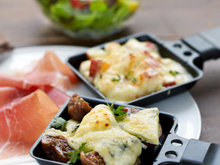 Caquelons gourmands figues, jambon cru Aoste et Fourme d'Ambert