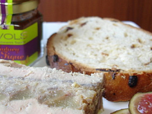 Foie gras marbré aux poires caramelisées et aux marrons