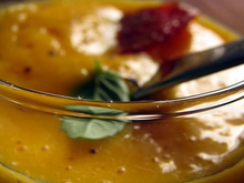 Verrine de butternut au chorizo piquant adouci à l'abricot sec