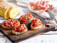 Bruschettas gourmandes : 10 idées à tester cet été