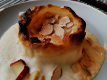 Aumoniere de pommes fondantes et crème d'amandes