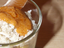 Verrine avocat crabe sauce rouille et clémentine