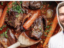 Un boucher partage son astuce pour préparer un bœuf bourguignon pour 7 personnes à seulement 15 € !