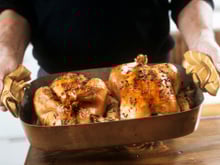 Comment faire cuire un poulet rôti au four combiné vapeur ?