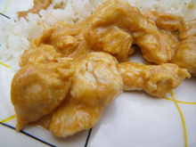 Émincés de dinde au beurre de cacahuètes et jus d'ananas