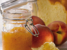 Confiture de pêches à la vanille