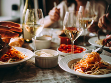 Alerte bon plan : Près de 1000 restaurants partout en France proposent leur carte à moitié prix de février à mars !