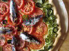 Tarte estivale aux sardines