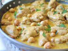 Poulet au curry et ses noix