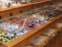 Fondée en 1761, cette chocolaterie est la plus ancienne de Paris : voici où elle se trouve