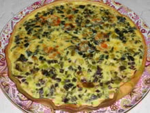 Tarte croustillante tout Roquefortaux poireaux sauvages