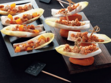 Endives apéritives au foie gras et spéculoos