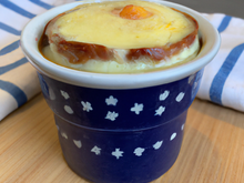 Œuf en cocotte au Roquefort