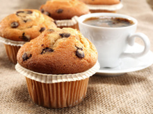 Muffins à la farine de maïs et aux pépites de chocolat