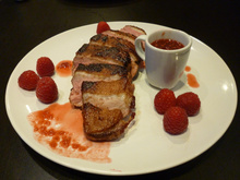 Magret de canard aux framboises