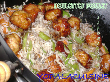 Boulettes de poulet aux accents japonais et leur riz sauté aux légumes