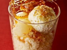 Couscous à la fleur d'oranger, sphères de Rocamadour et billes de poires