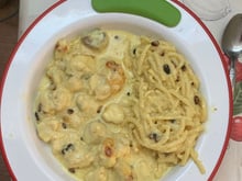 Lotte au maroille et pignons grillés