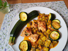 Briouats au poulet, courgettes et curry