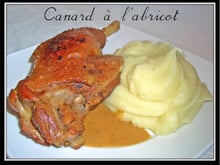 Cuisses de canard à l'abricot, purée maison
