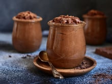 Pour Noël, je mise sur ce dessert qui fait l’unanimité : la recette de la mousse au chocolat à la noix de coco !