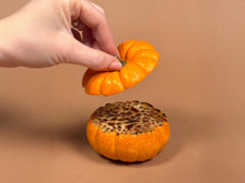 Vous allez adorer cette crème brûlée cachée dans des mini citrouilles parfaites pour l’automne