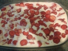 Tiramisu aux fraises, biscuits de Reims et limoncello