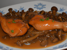 Cuisses de chapon aux morilles et sauce au madère