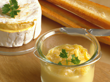 Verrine de fromage de tête à la moutarde de Meaux et sa tartine de baguette parisienne