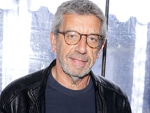 Michel Cymes : “J'ai passé la pratique”, ses révélations exclusives sur ce nouveau diplôme qu’il passe actuellement