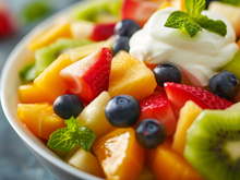 Salade de fruits : vaut-il mieux la préparer la veille ou le jour même ?